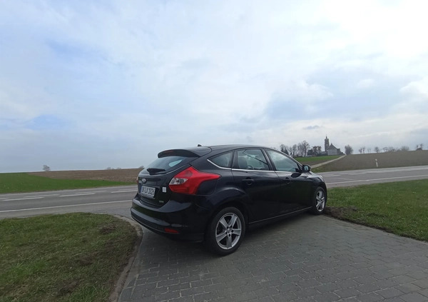 Ford Focus cena 23900 przebieg: 142896, rok produkcji 2013 z Chęciny małe 466